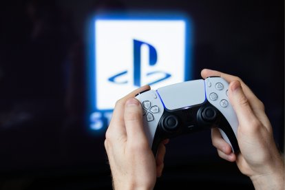 A man plays on a brand new PS5 on the consoleÕs European launch day, London, UK. Photo credit should read: Katie Collins/EMPICS