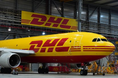 Un avión Airbus A300-600 de la empresa de logística urgente DHL Express