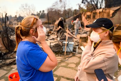 California lleva días combatiendo diferentes focos de incendio/ Josh Edelson