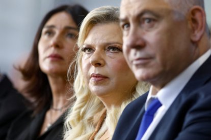 Imagen de archivo del matrimonio Netanyahu en la que se ve a Sara y Benjamín juntos