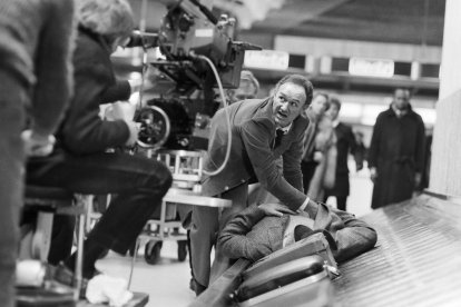 Photo taken on January 7, 1985 in Paris showing US actor Gene Hackman during the filming of the thriller