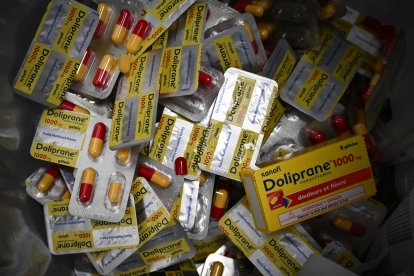 Doliprane, la marca con la que el gigante sanitario Sanofi vende paracetamol