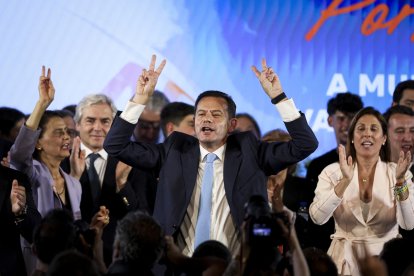 El líder del partido Alianza Democrática (AD) y primer ministro portugués, Luis Montenegro