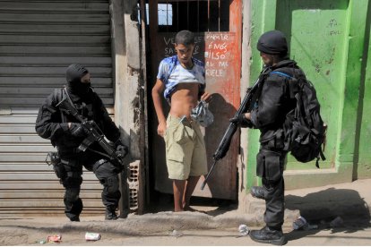 Redada contra bandas criminales en Río de Janeiro, Brasil (imagen de archivo)