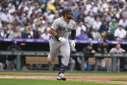 Jason Domínguez anota una carrera