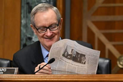 Mike Crapo en el Senado/ Andrew Caballero- Reynolds