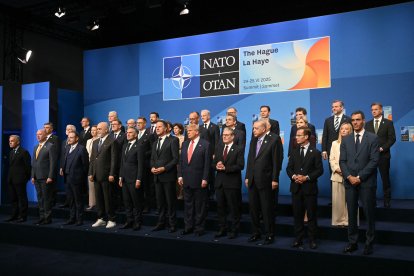 Los países miembros de la OTAN acuerdan el aumento de su gasto de Defensa