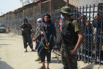 Un grupo armado de talibanes