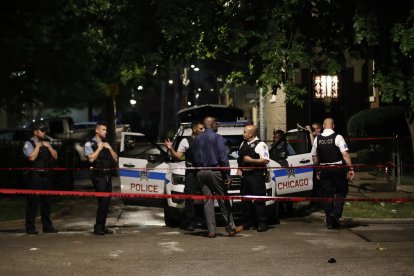 La policía de Chicago investiga un crimen (Imagen de archivo)