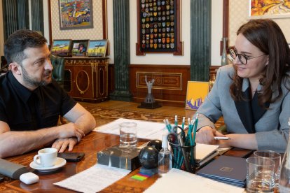 Volodímir Zelenski y Yulia Svyrydenko