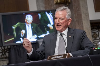 El senador Tuberville en Capitol Hill/ Shawn Thew