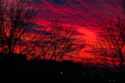 Atardecer-Imagen de Archivo