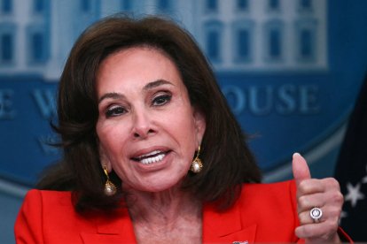 Pirro en la Casa Blanca/ Andrew Caballero- Reynolds