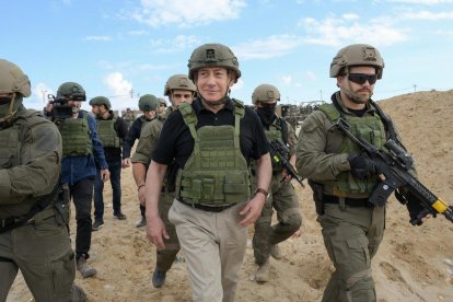 Netanyahu visits the Netzarim Corridor in the Gaza Strip