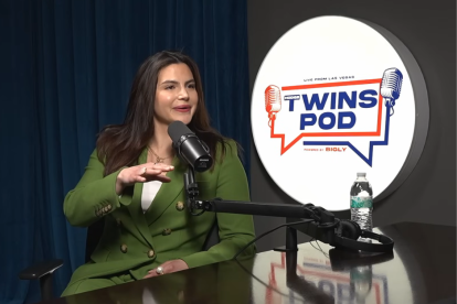 Valentina Gomez en una entrevista de campaña