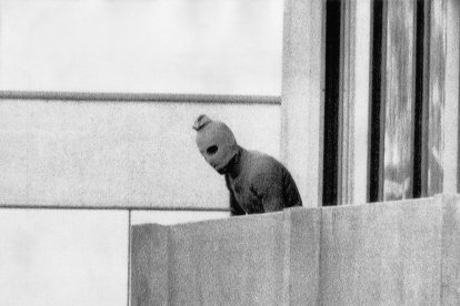 Un terrorista palestino durante la masacre de Múnich