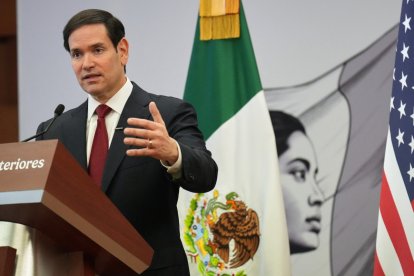Marco Rubio en una conferencia de prensa con el secretario de Relaciones Exteriores de México