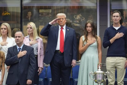 El presidente Donald Trump y miembros de su Administración en el US Open