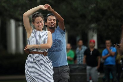 Pareja hispana-Imagen de Archivo