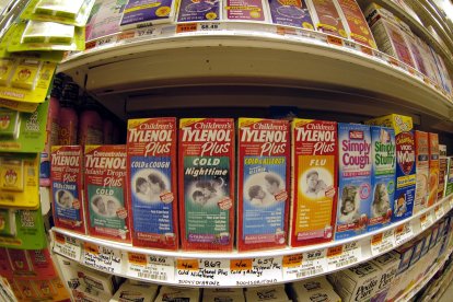Productos de Tylenol en una farmacia en 2005.