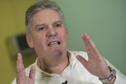 (ARCHIVO) Exministro de Economía de Cuba, Alejandro Gil