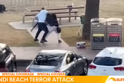Un civil desarmó a uno de los tiradores de Bondi Beach