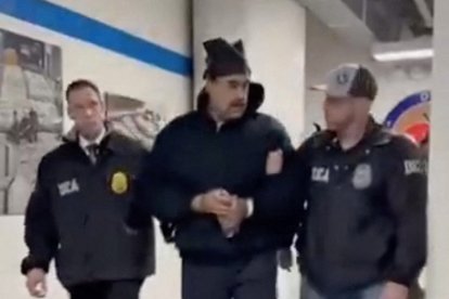 Maduro at the DEA offices