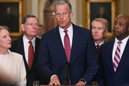 John Thune en Capitol Hill/ Jim Watson