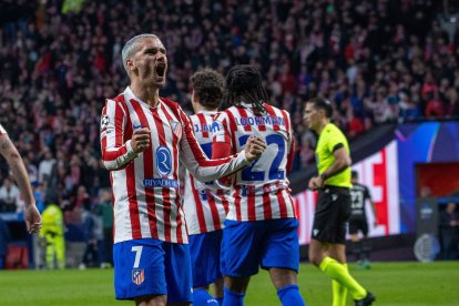 Antonie Griezmann celebra su gol frente al Tottenham Hotspur