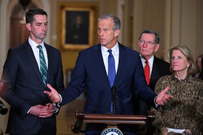 John Thune en Capitol Hill/ Roberto Schmidt