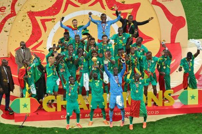 Senegal celebra su triunfo en la final de la Copa África 2026