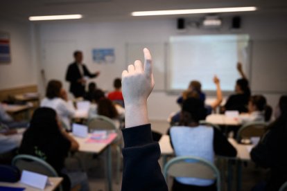Estudiantes durante una clase (Archivo)