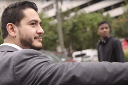 CÓMO MANIPULAR UNAS PRIMARIAS, Abdul El-Sayed, candidato ajeno al sistema a la gobernación de Michigan, cuya victoria lo habría convertido en el primer gobernador musulmán de Estados Unidos, 2020