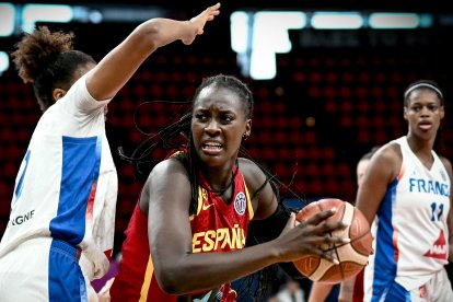 Awa Fam, con el combinado nacional español. Imagen de archivo