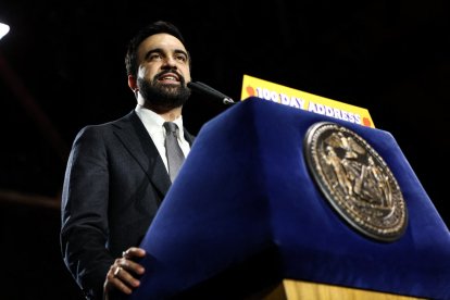 El alcalde de la ciudad de Nueva York, Zohran Mamdani, pronuncia su discurso de los 100 días en Maspeth, Nueva York