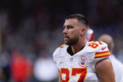 SP - SAO PAULO - 09/05/2025 - NFL 2025, LOS ANGELES CHARGERS x KANSAS CITY CHIEFS - Travis Kelce of the Kansas City Chiefs during a match against the Los Angeles Chargers at the Arena Corinthians stadium, in Sao Paulo, Brazil, for Week 1 of the NFL 2025. Photo: Ettore Chiereguini/AGIF (Photo by Ettore Chiereguini / AGIF via AFP)