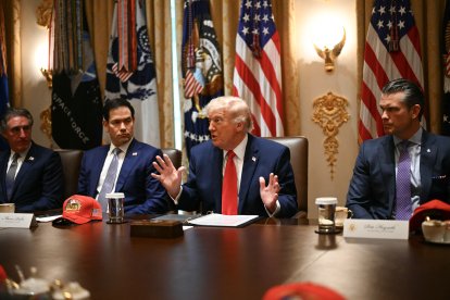 El presidente Trump durante la reunión de gabinete que mantuvo este miércoles.