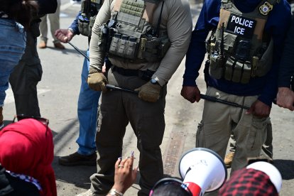 Agentes de ICE (imagen referencial).