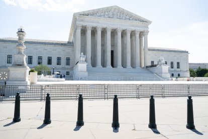 A view of the US Supreme Court in Washington, DC, on June 25, 2026. The US Supreme Court on Thursday backed a Trump administration move to strip deportation protections from some 350,000 Haitians and 6,000 Syrians living in the United States. The conservative-dominated court, in a 6-3 ruling, said the Department of Homeland Security's decision to end Temporary Protected Status (TPS) for Haitian and Syrian immigrants was not subject to judicial review. (Photo by SAUL LOEB / AFP)