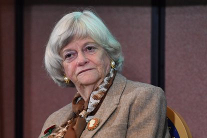 anne widdecombe