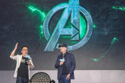 El presidente y director creativo de Marvel Studios, Kevin Feige, presenta el primer arte conceptual de 'Avengers 5' en BilibiliWorld 2026 en Shanghái, el 11 de julio de 2026.