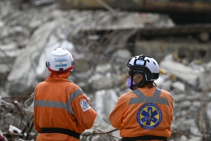 Equipo de rescate argentino en La Guaira
