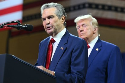 Rick Jackson junto a Donald Trump en Georgia/ Saul Loeb