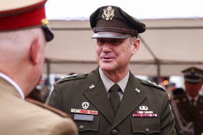 El general Charles Costanza en Polonia/ Beata Zawrzel
