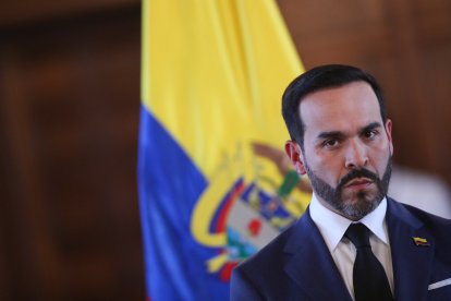 Abelardo de la Espriella desde Bogotá.