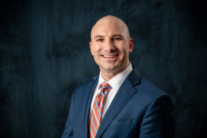 Steve Descano, fiscal del estado para el condado de Fairfax, Virginia.
