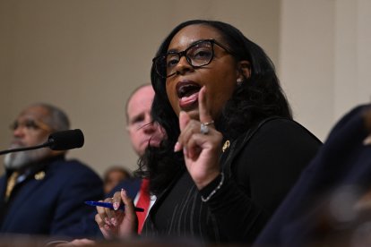 LaMonica McIver en Capitol Hill/ Andrew Caballero- Reynolds