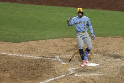 William Contreras de los Milwaukee Brewers
