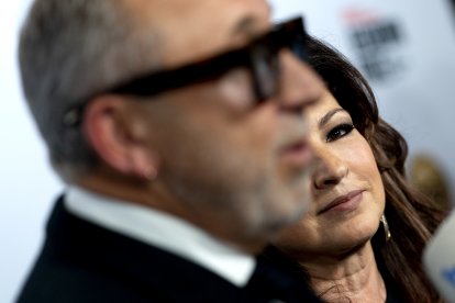 GLORIA_ESTEFAN