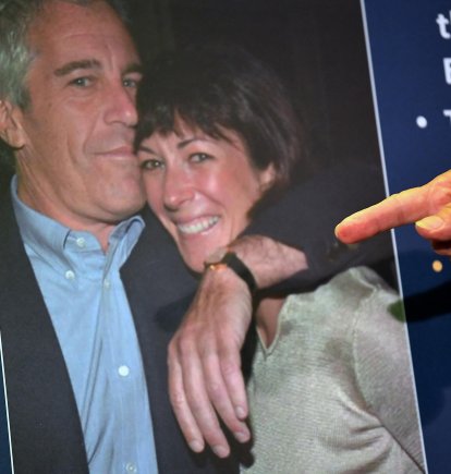Foto de Ghislaine Maxwell con Jeffrey Epstein/ Johannes Eisele